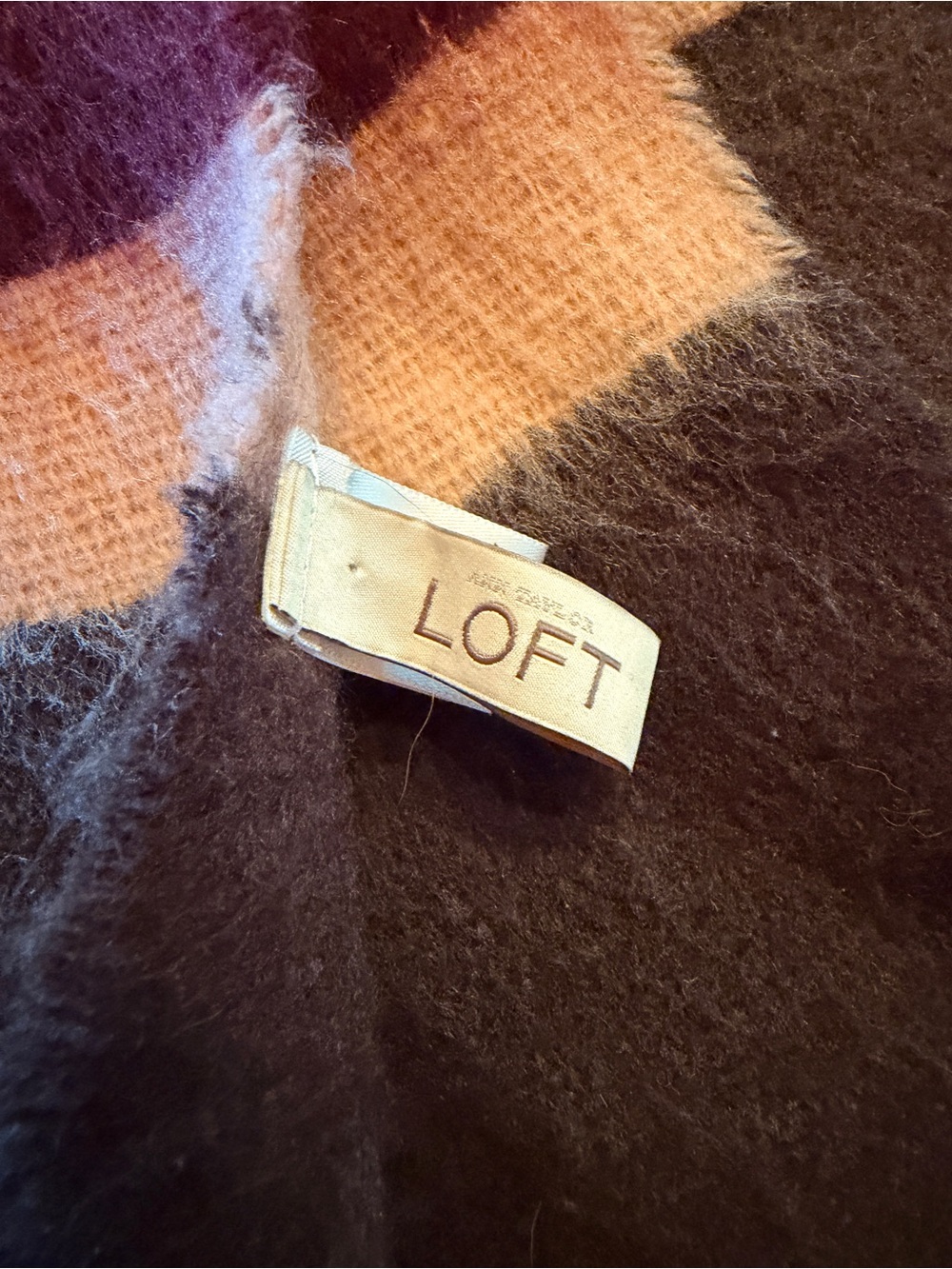Loft shawl - Picture 3 of 4